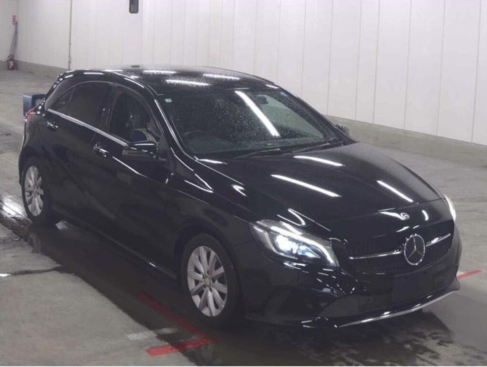 2017 Mercedes-Benz A180