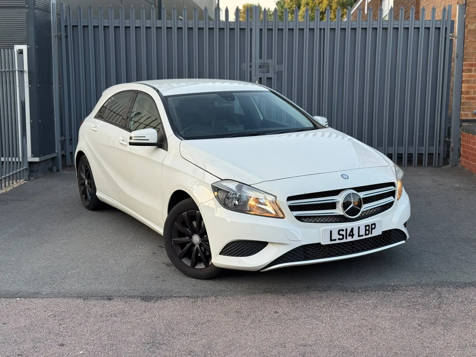 2014 Mercedes-Benz A180 SE